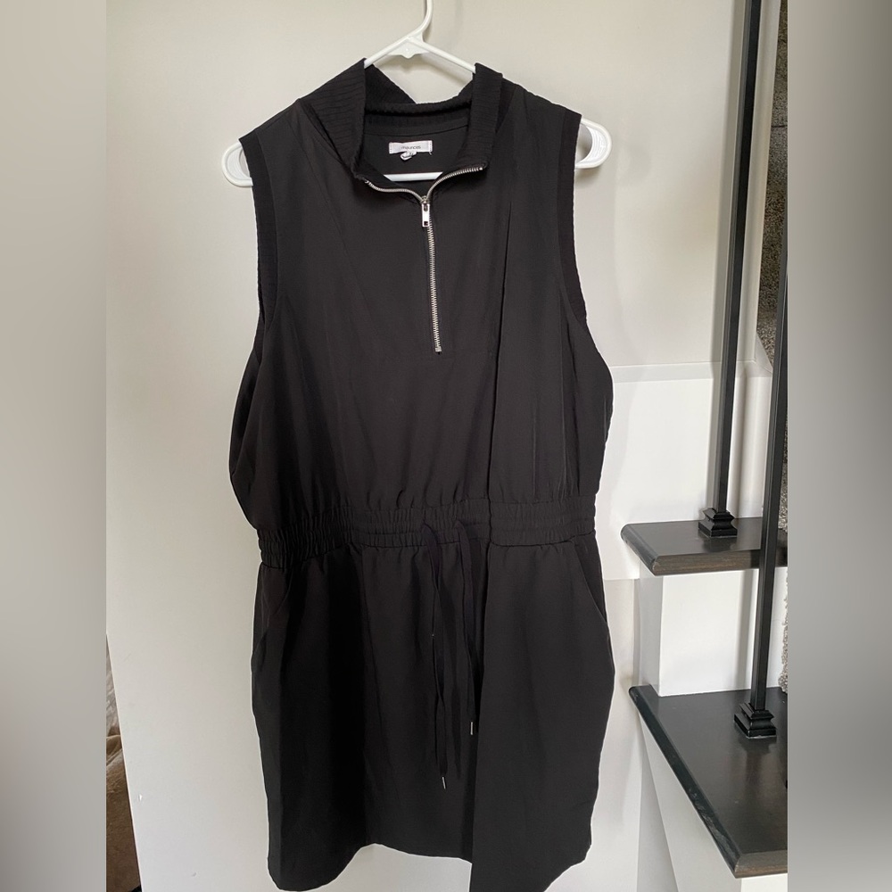 🛍️SALE…Maurices Black Zip-Up Dress
